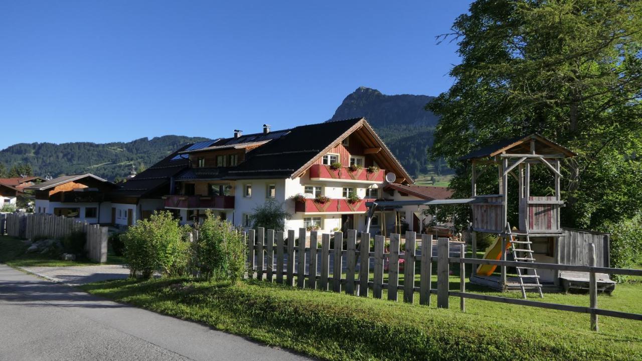 Appartamento Rief Ingrid Und Hubert Tannheim Esterno foto